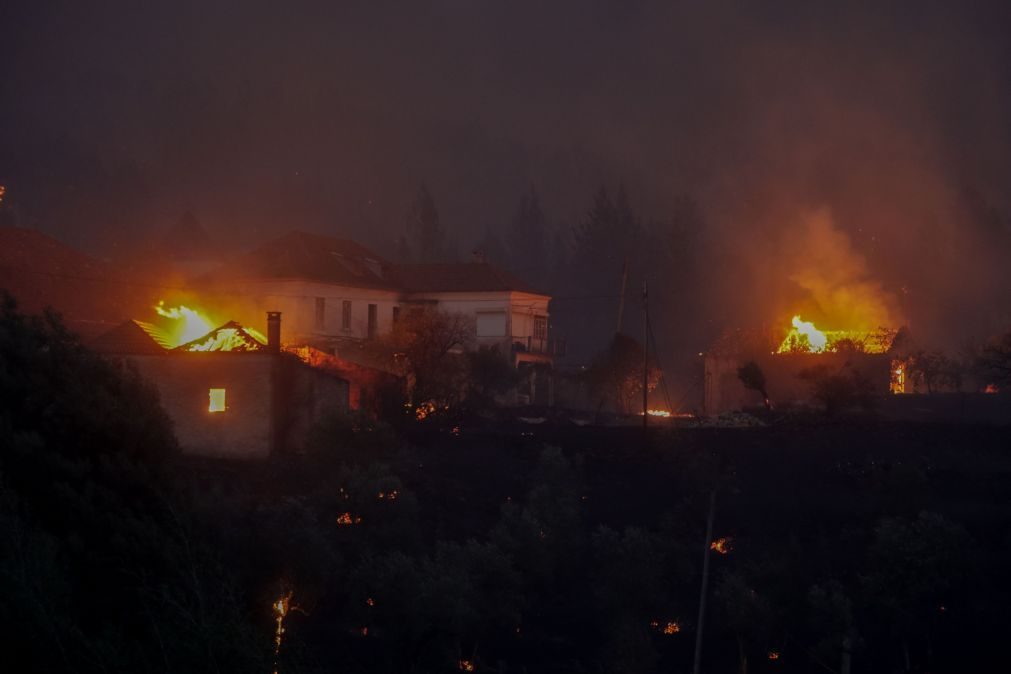 Incêndios: Estado vai apoiar reconstrução de casas em situação ilegal