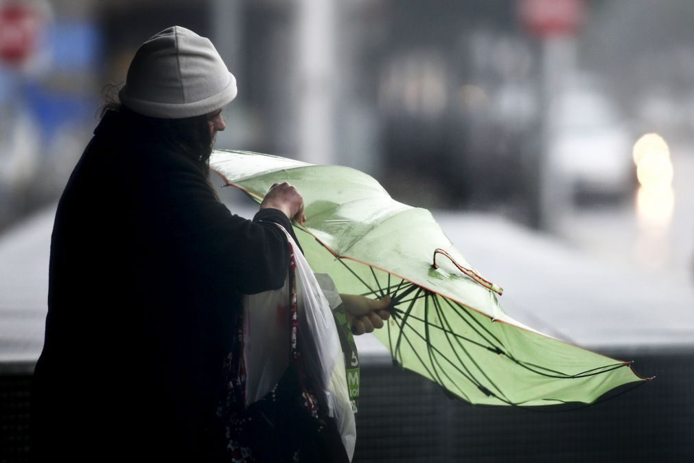 São 12 os distritos do continente sob aviso amarelo devido à chuva