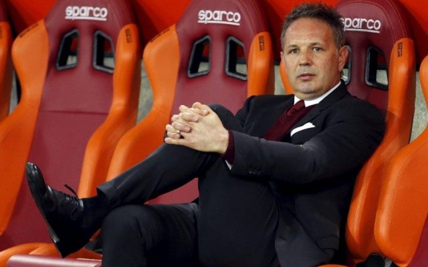 Treinador Mihajlovic avança com queixa em tribunal contra Sporting