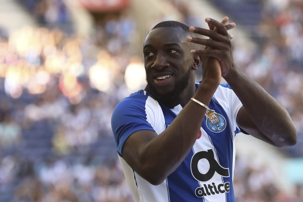 Marega reintegrado nos treinos do FC Porto a três dias do Vitória de Guimarães