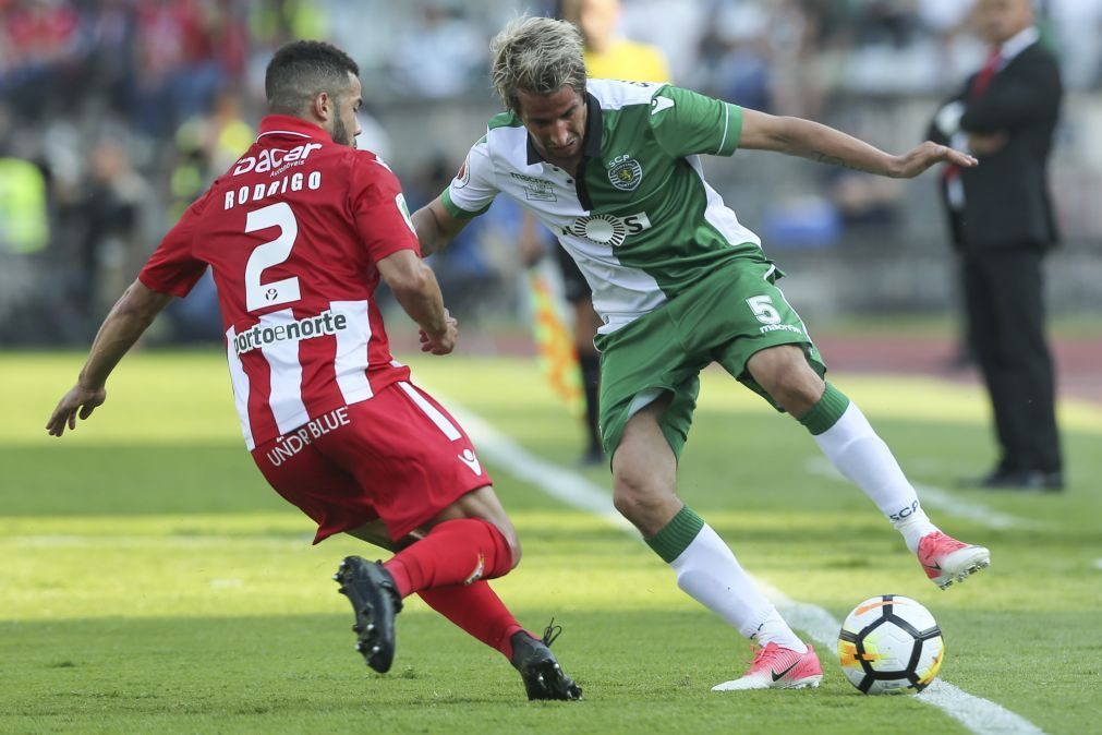 Fábio Coentrão «está quase na sua disponibilidade total»