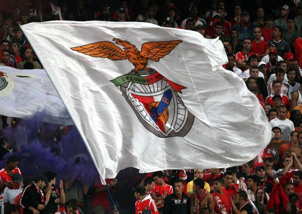 Membros de claque do Benfica detidos antes de jogo frente ao Sporting