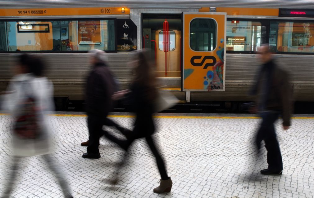 Fortes perturbações na CP na véspera e dia de Natal devido a greve