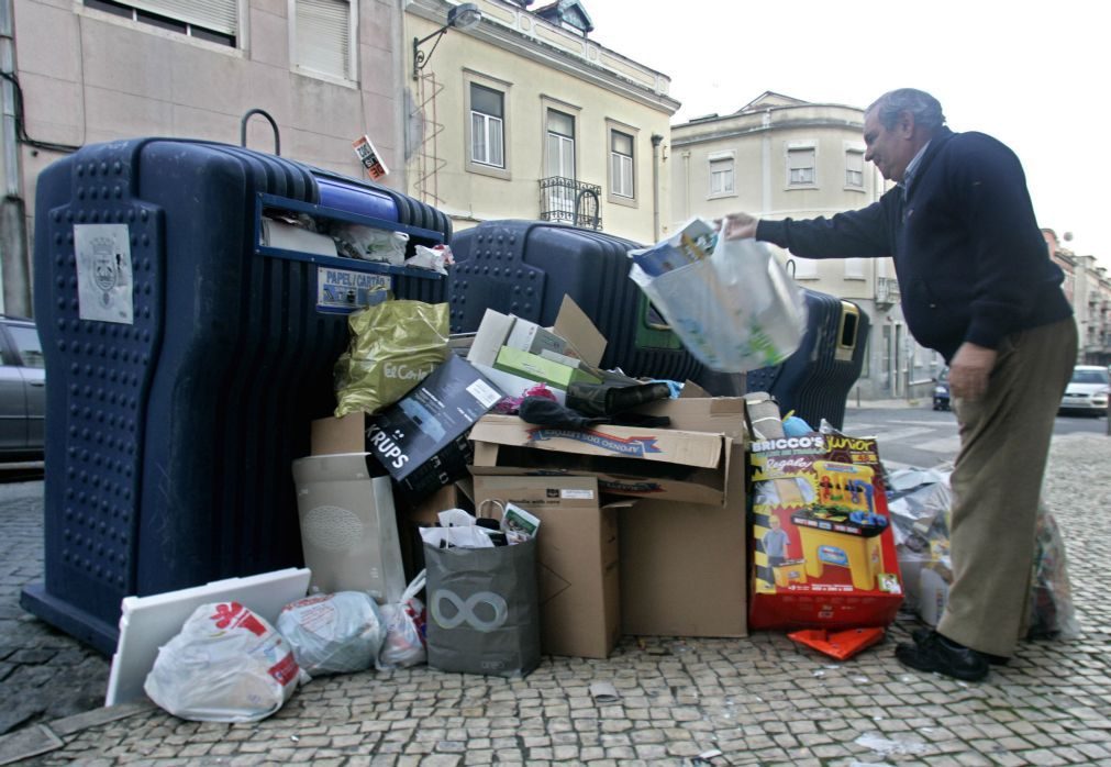 Cada europeu só produz menos oito quilos de lixo do que em 1997