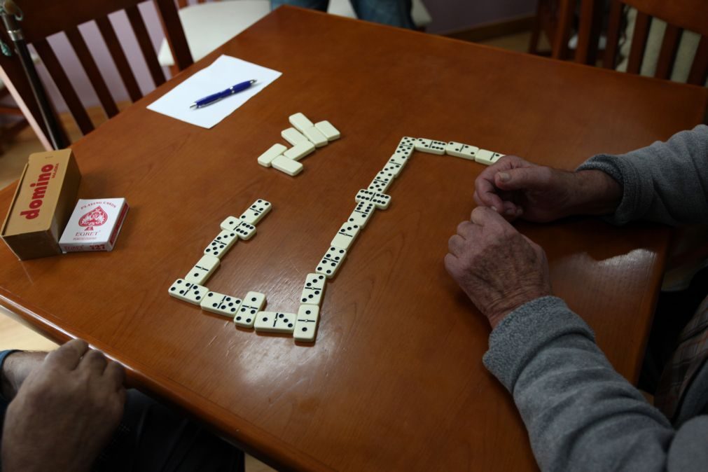 Faturas com lares devem ser passadas em nome de quem paga a despesa