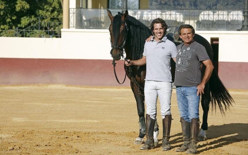 Marcos Bastinhas emociona-se ao regressar a uma praça de touros