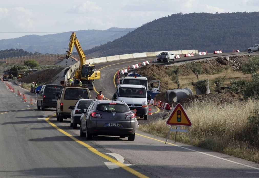 Nova campanha alerta condutores para respeitarem quem trabalha na estrada