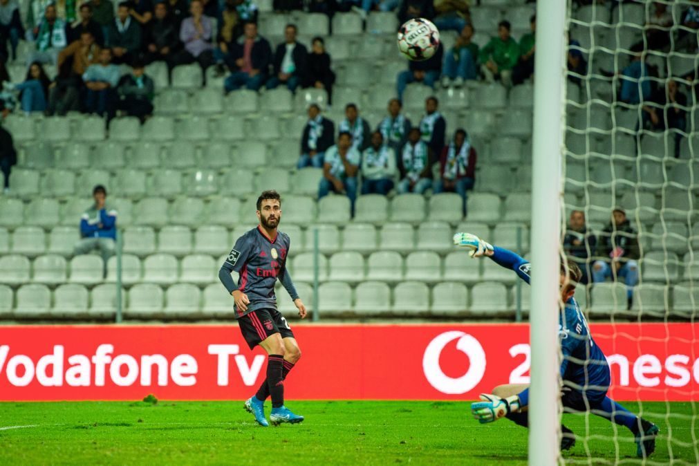 Benfica provisoriamente na liderança ao vencer em Moreira de Cónegos [vídeo]