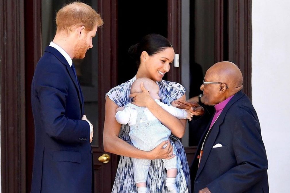 As novas imagens do filho de Meghan Markle e príncipe Harry