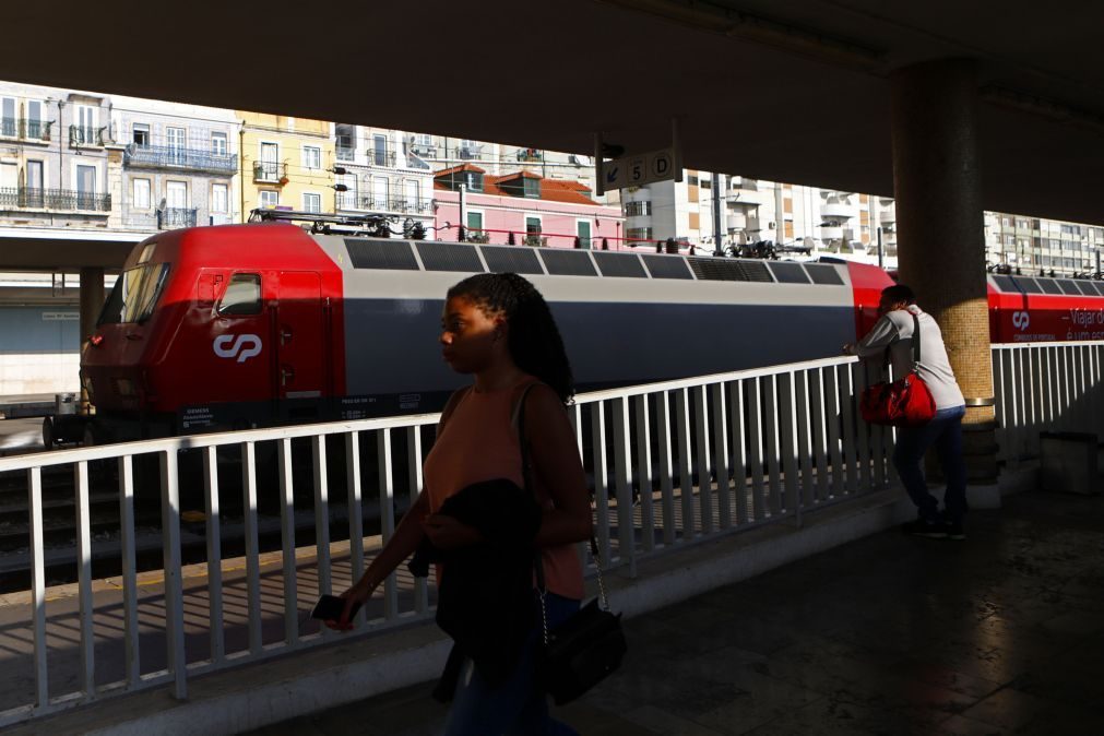 CP reembolsa quem desista de viajar hoje nas linhas do Norte e Beira Alta