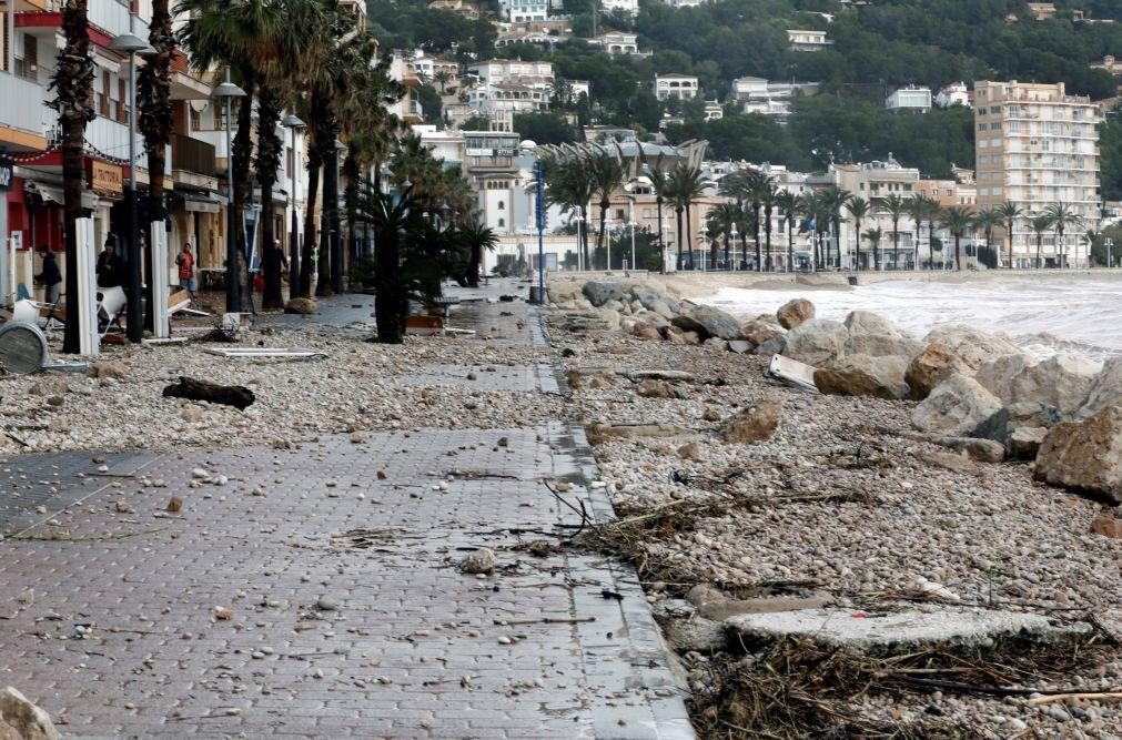 Depressão Glória faz três vítimas mortais em Espanha