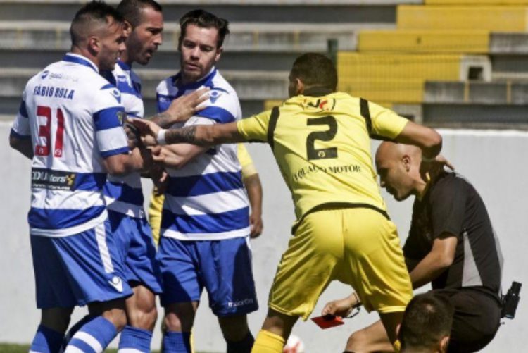 Jogador do Canelas: