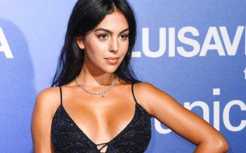 Georgina Rodriguez Só num braço reúne quase um milhão de euros em joias de luxo