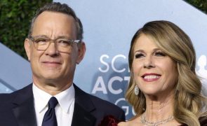 Tom Hanks furioso grita com fãs para proteger a mulher [vídeo]