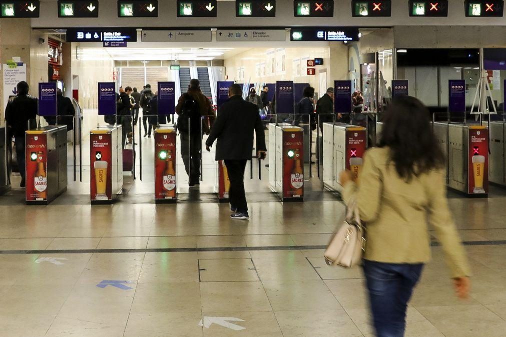 Covid-19: Metro de Lisboa reforça limpeza e motoristas da Carris usam máscaras