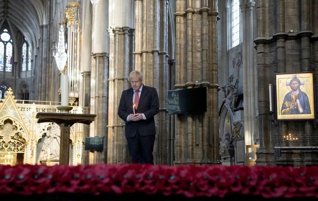 Boris Johnson anuncia hoje alterações 