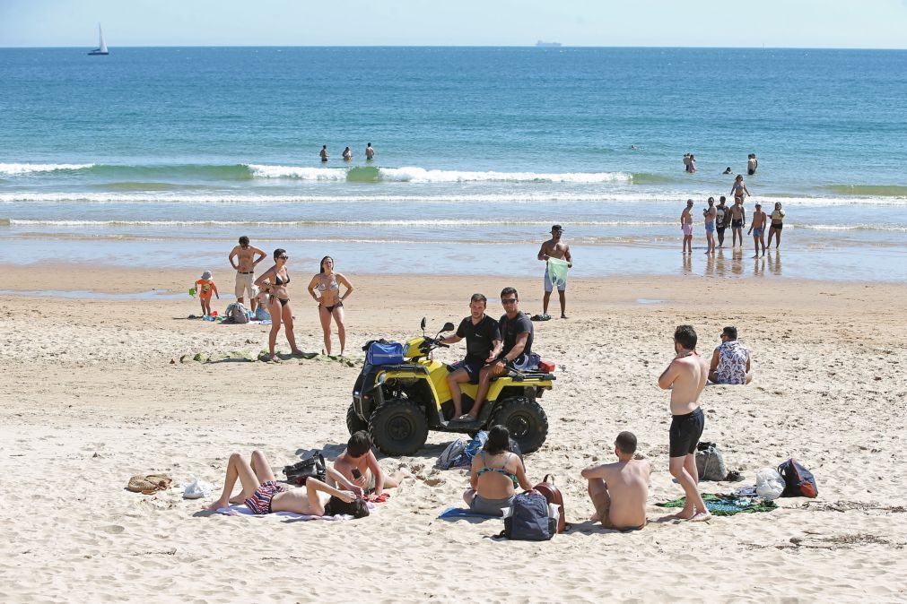 Acesso à praia é livre, vermelho não é proibição de entrar