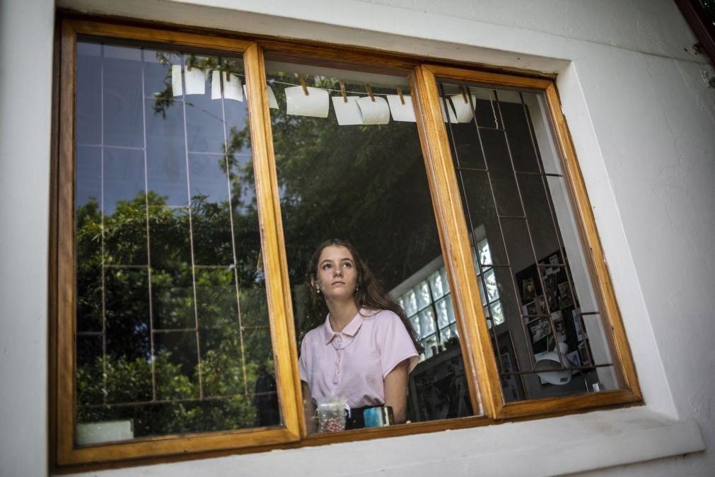 Parte da população apresenta sintomas ligeiros de depressão