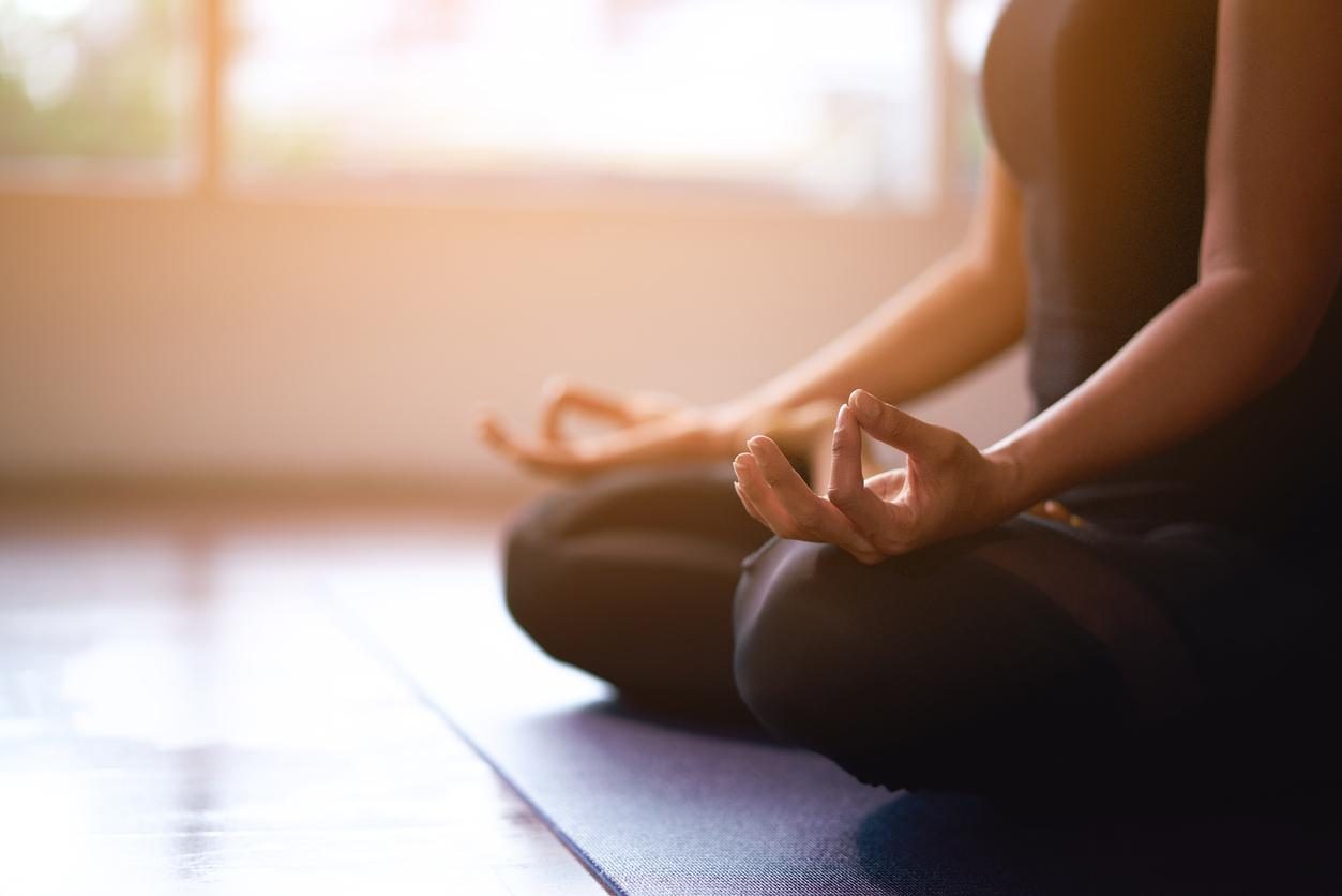 4 benefícios físicos e psicológicos do yoga
