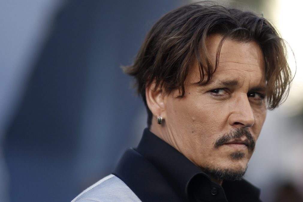 Johnny Depp roubado em 36 milhões de euros