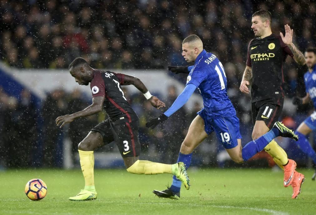 Ex-sportinguista Slimani deixa Leicester e assina por época e meia com o Lyon