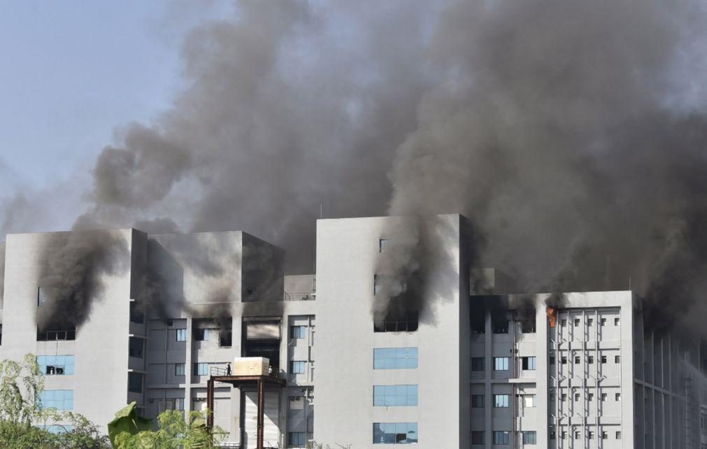 Cinco pessoas morreram no incêndio na maior fábrica mundial de vacinas