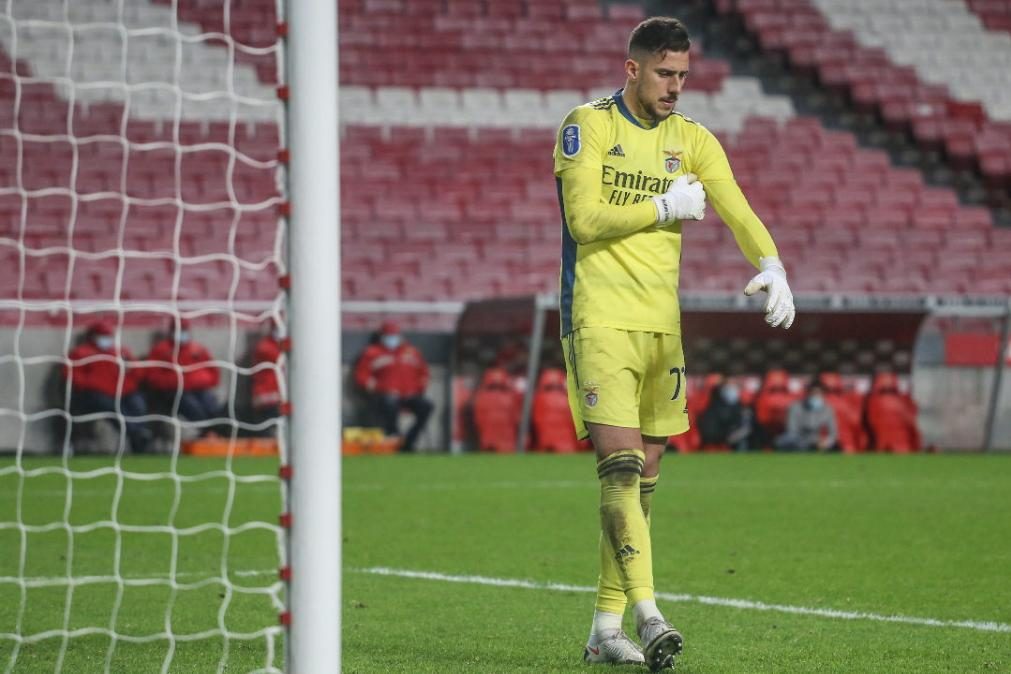 Helton Leite é o mais recente infetado pela covid-19 no Benfica