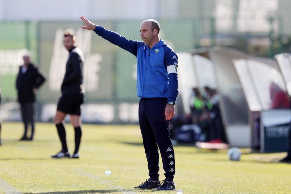 Bruno Pinheiro promete Estoril ambicioso frente a Benfica favorito na Taça