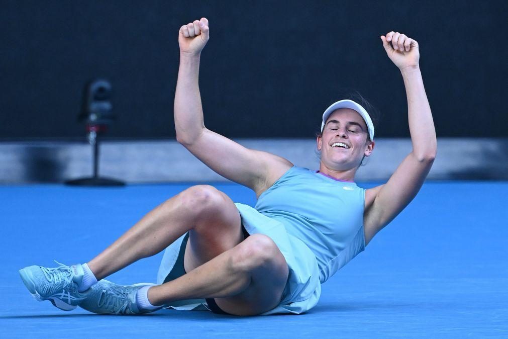 Open da Austrália: Jennifer Brady vence Muchova e vai disputar final contra Osaka