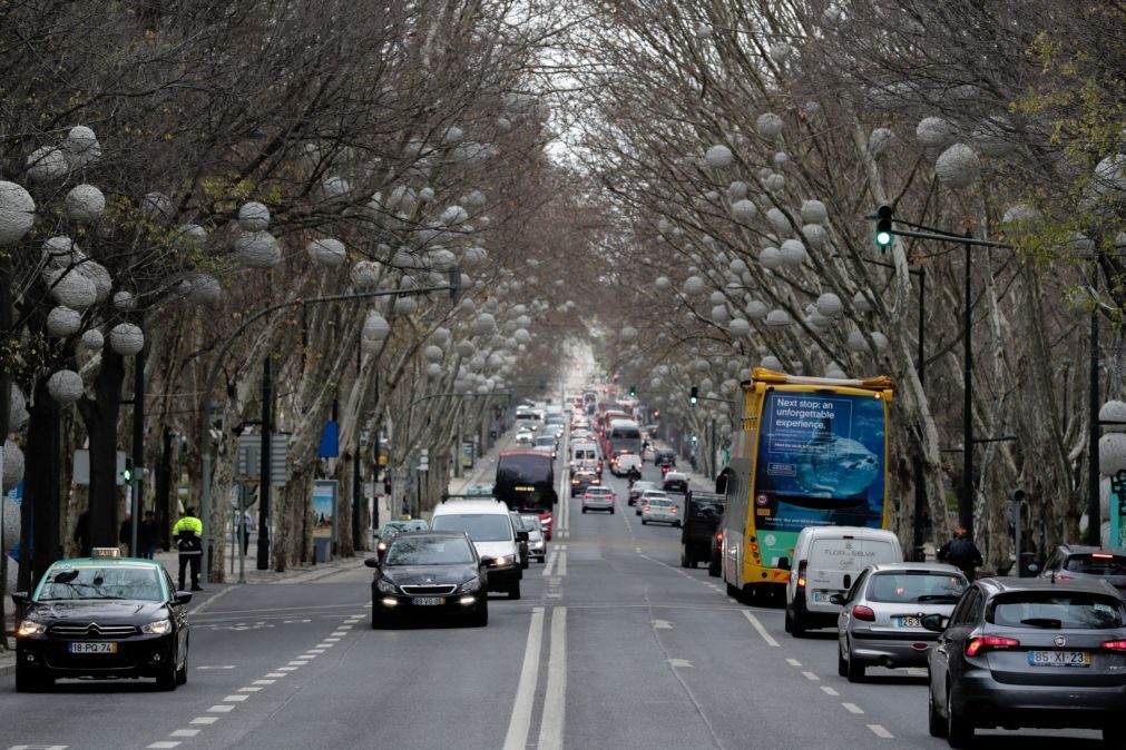 Covid-19: Governo apresenta plano de desconfinamento a 11 de março