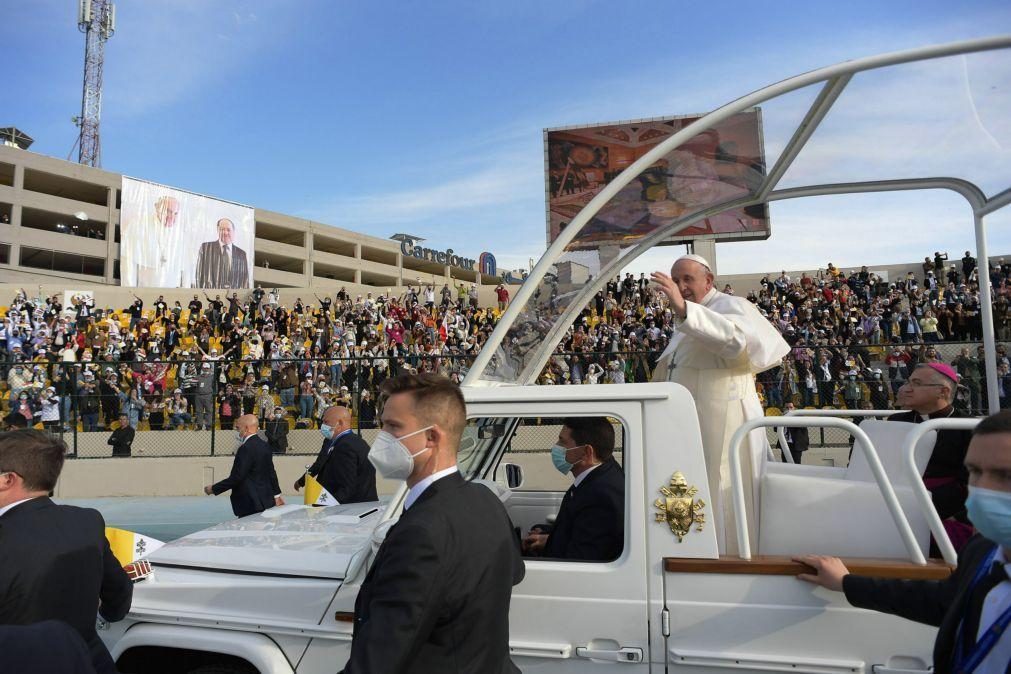 Papa Francisco deixou o Iraque após visita de três dias ao país