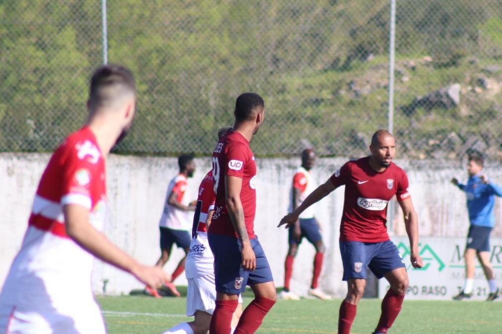 Jogadores do Torreense apanhados em casino ilegal