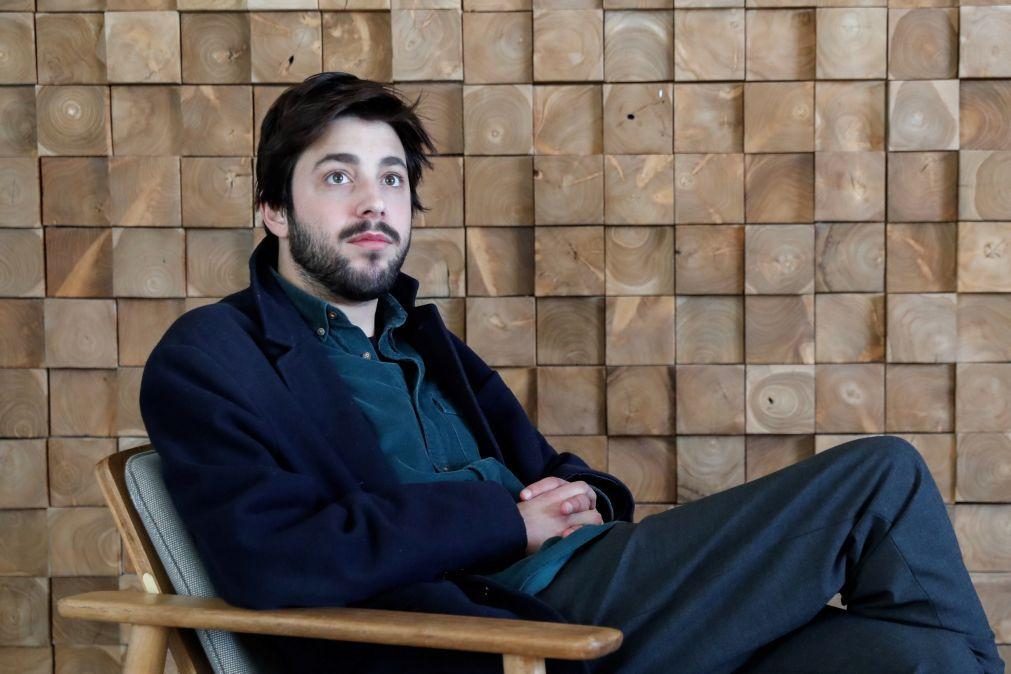 Salvador Sobral considera novo álbum 