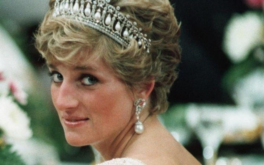 Princesa Diana Do vibrador da sorte ao corte de cabelo - Os 10 segredos de lady Di