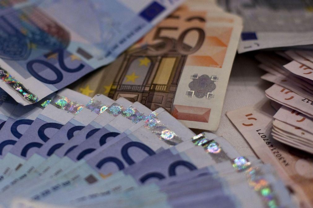 Administração pública recebe aumento de 3,6 mil milhões de euros até maio