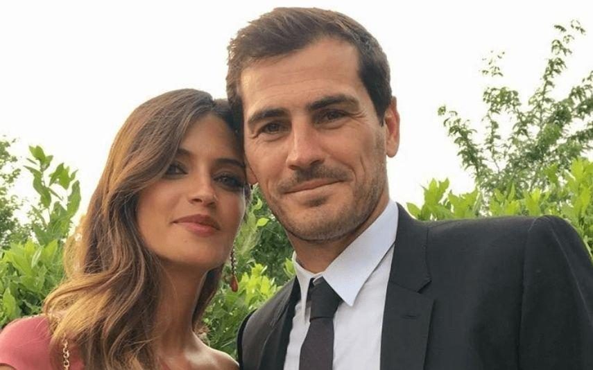 Sara Carbonero E Iker Casillas Juntos e cúmplices em casamento de amigos, quatro meses após separação