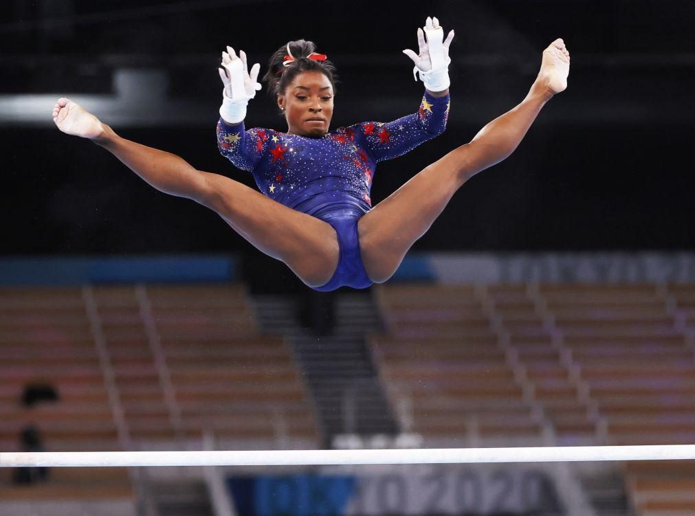 Simone Biles renuncia à final individual do concurso para se focar 