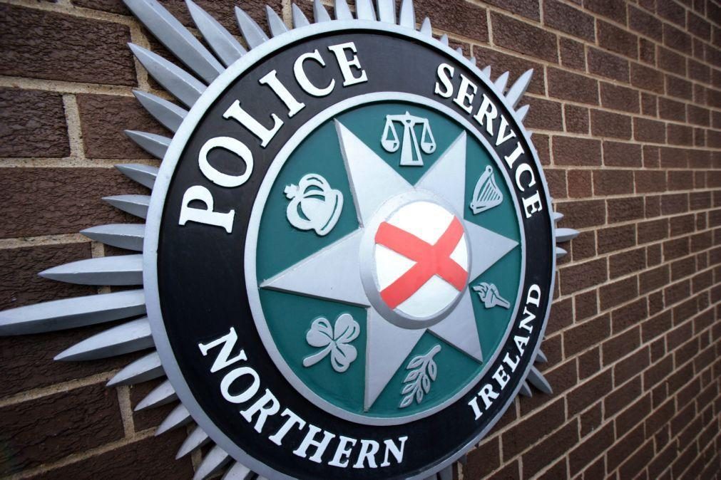 Polícia da Irlanda do Norte investiga dois ataques 
