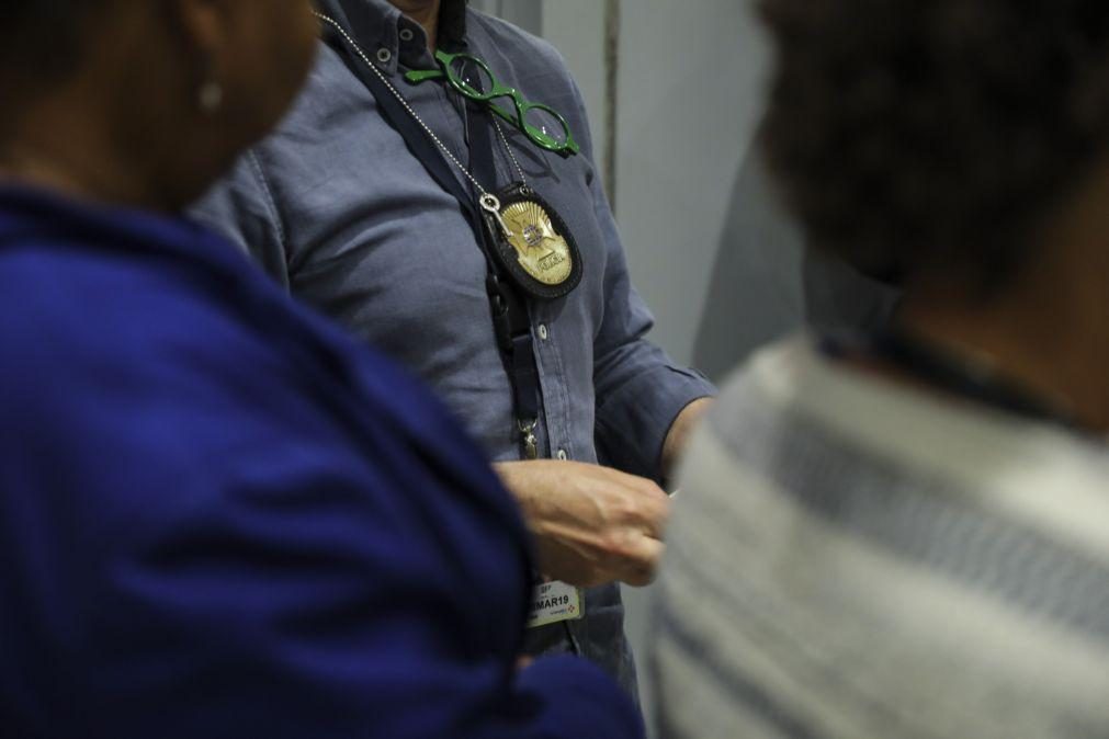 Dois homens com mandados de detenção europeus capturados em aeroportos portugueses