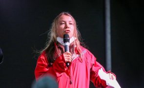 COP26: Ativista Greta Thunberg resume conferência a 