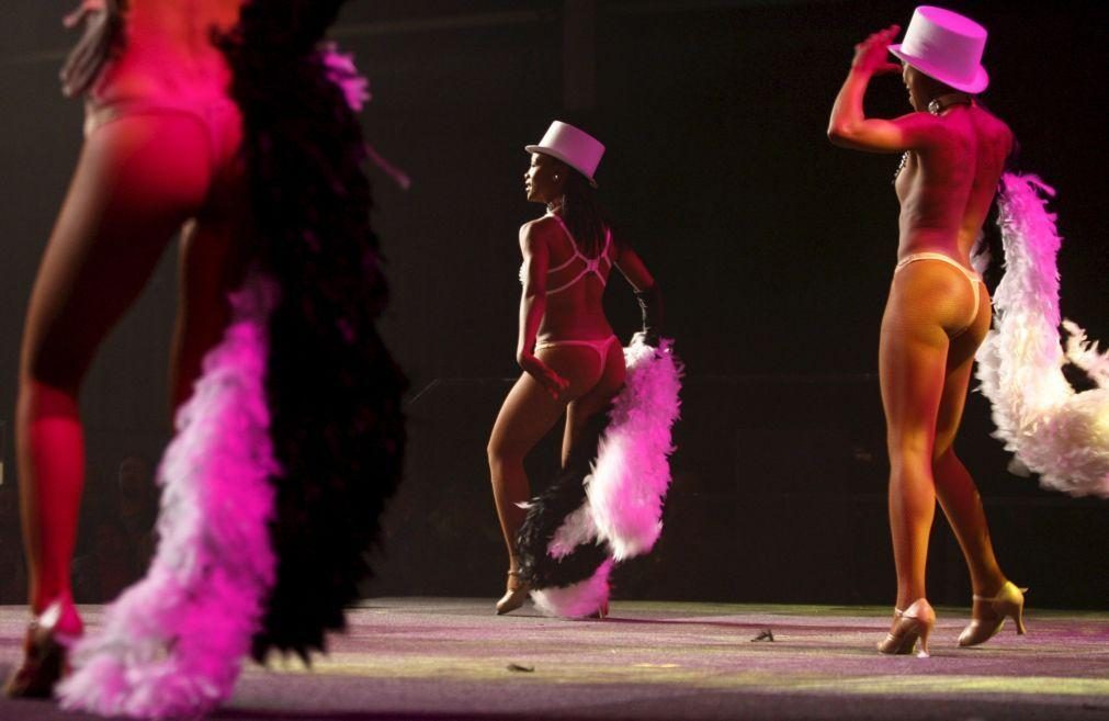 Governo da Guiné-Bissau encerra clube de 'striptease' por falta de licenciamento
