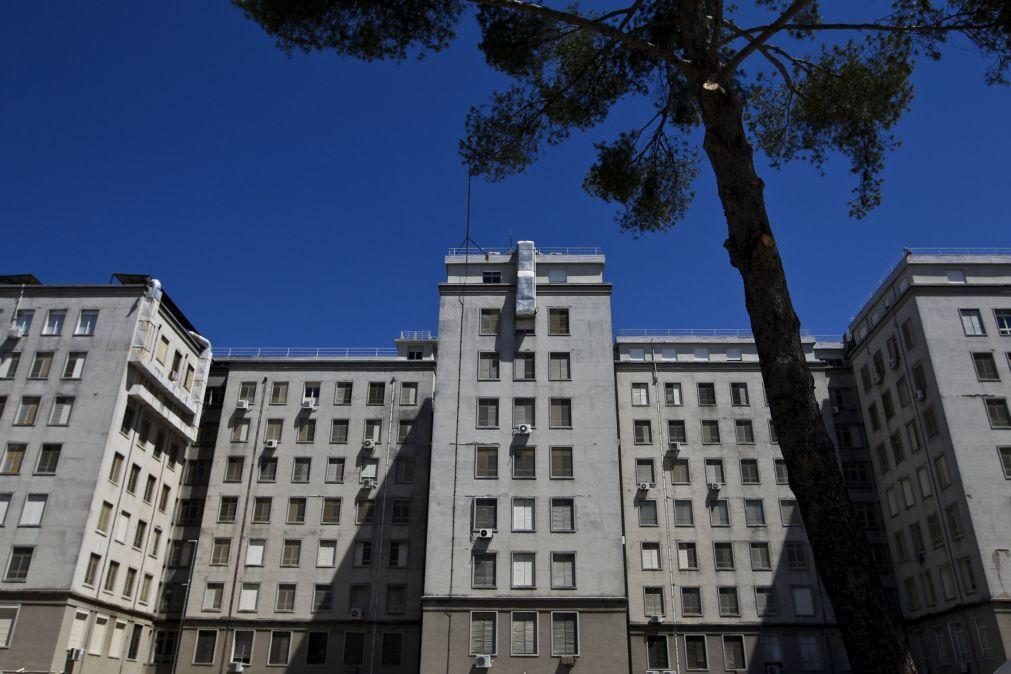 Chefes de equipa de urgência cirúrgica do Hospital Santa Maria reapresentaram demissão