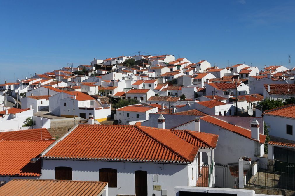 Covid-19: Concelhos em risco elevado e muito elevado aumentaram esta semana para 194