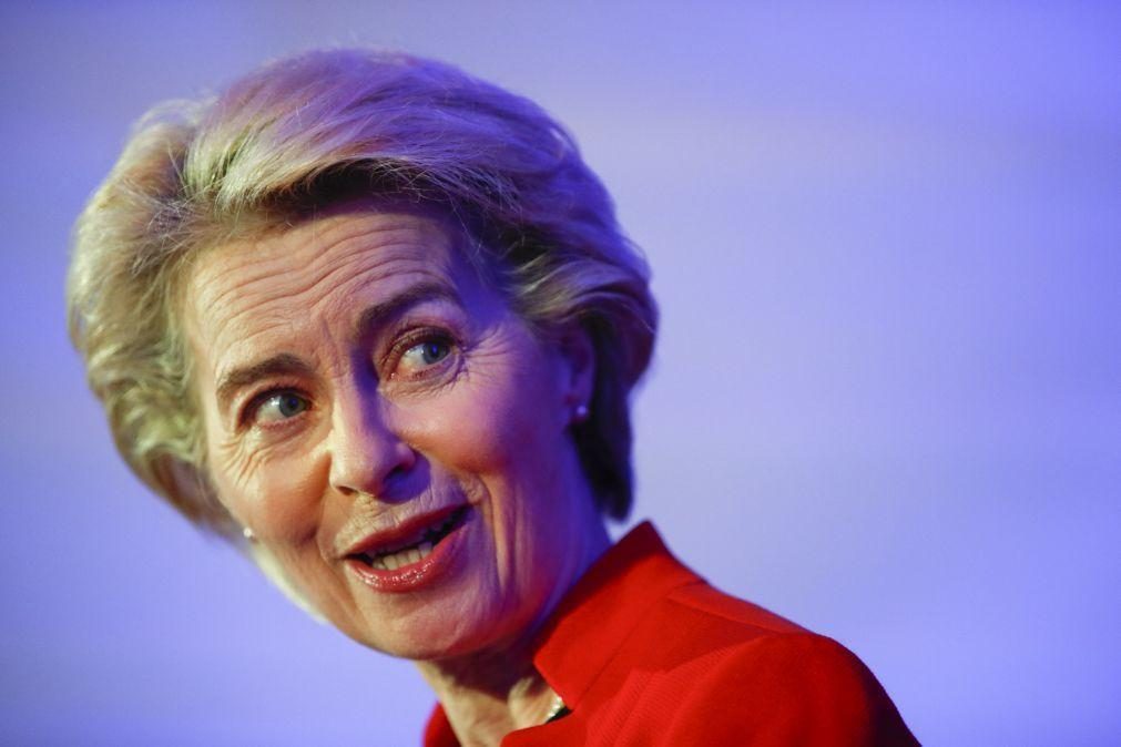 Von der Leyen reitera ameaça de novas sanções à Rússia se houver ofensiva contra a Ucrânia