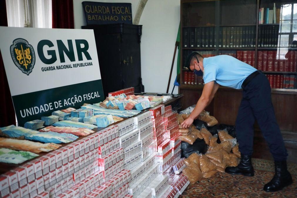 GNR apreende 400 mil cigarros na área de serviço de Fafe da A7