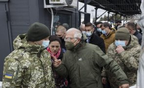 Ucrânia: Chefe da diplomacia da UE contra negociações 