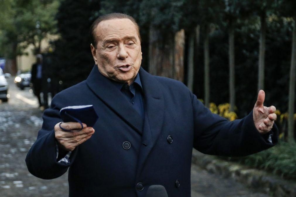 Direita italiana pede a Berlusconi que oficialize candidatura a Presidente