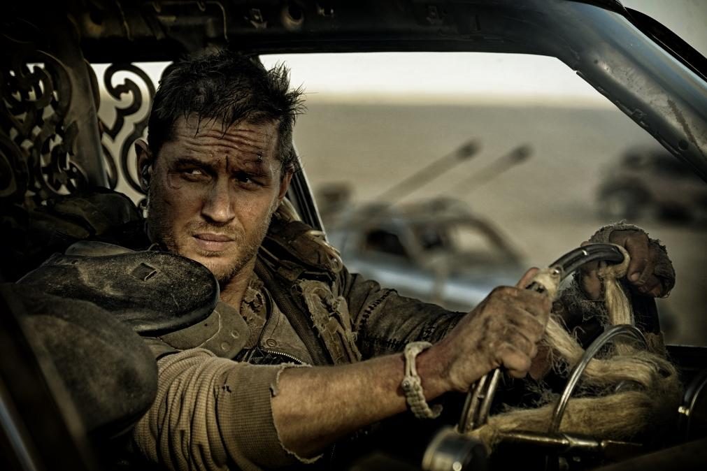 Tom Hardy cospe em ator para ficar com papel famoso