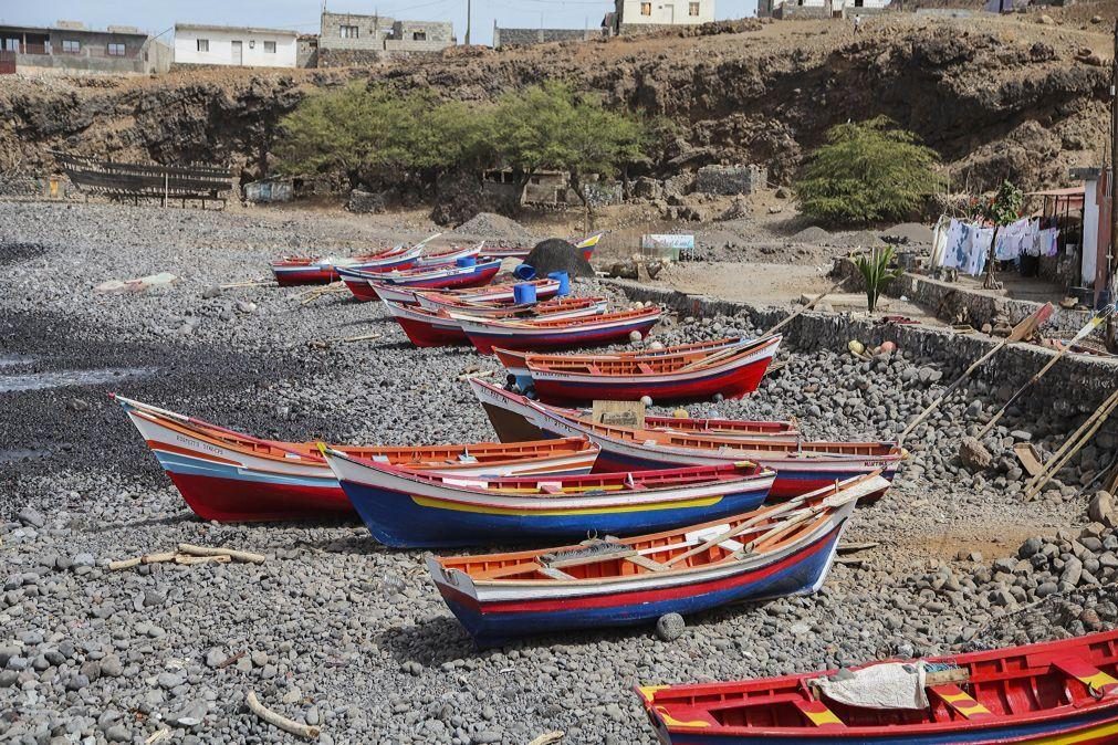 Cabo Verde vai remover barcos de pesca abandonados em todo o país
