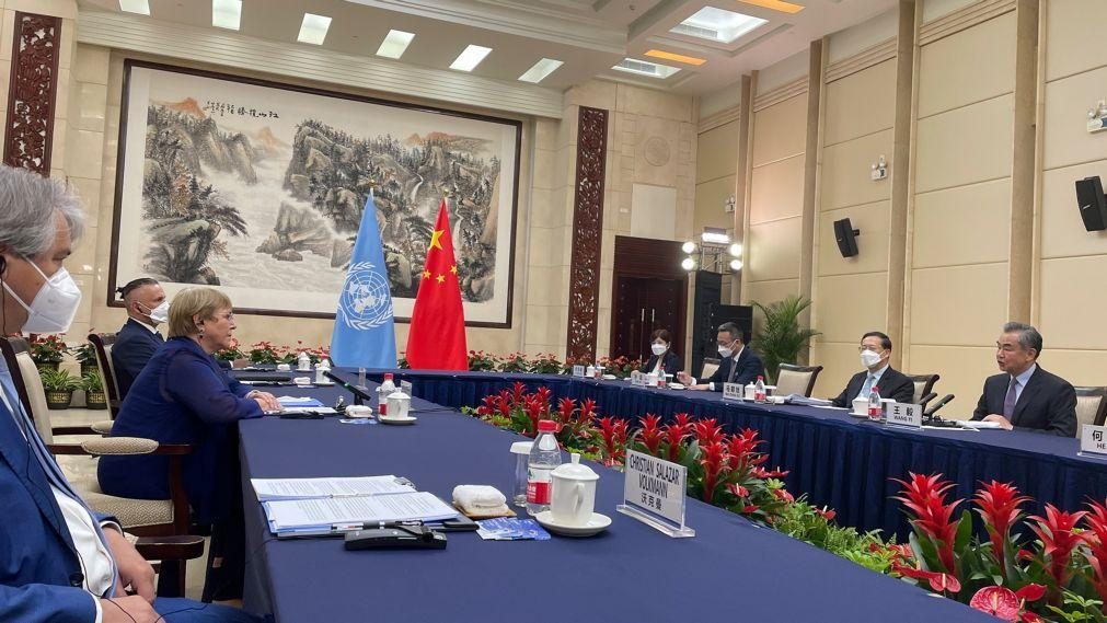 China espera que visita de comissária da ONU 